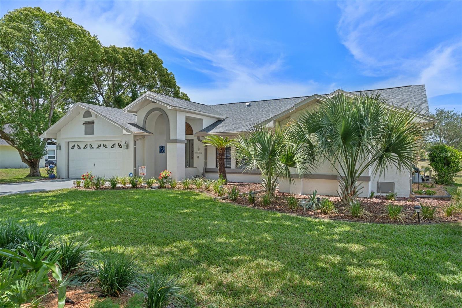 AUTUMN OAKS - Residential