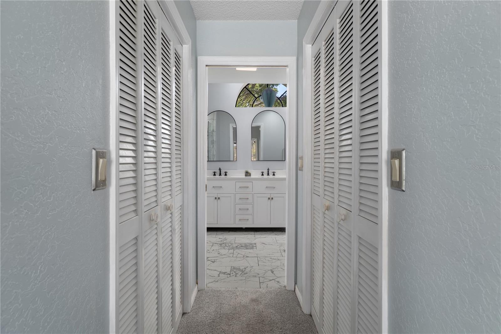 AUTUMN OAKS - Residential