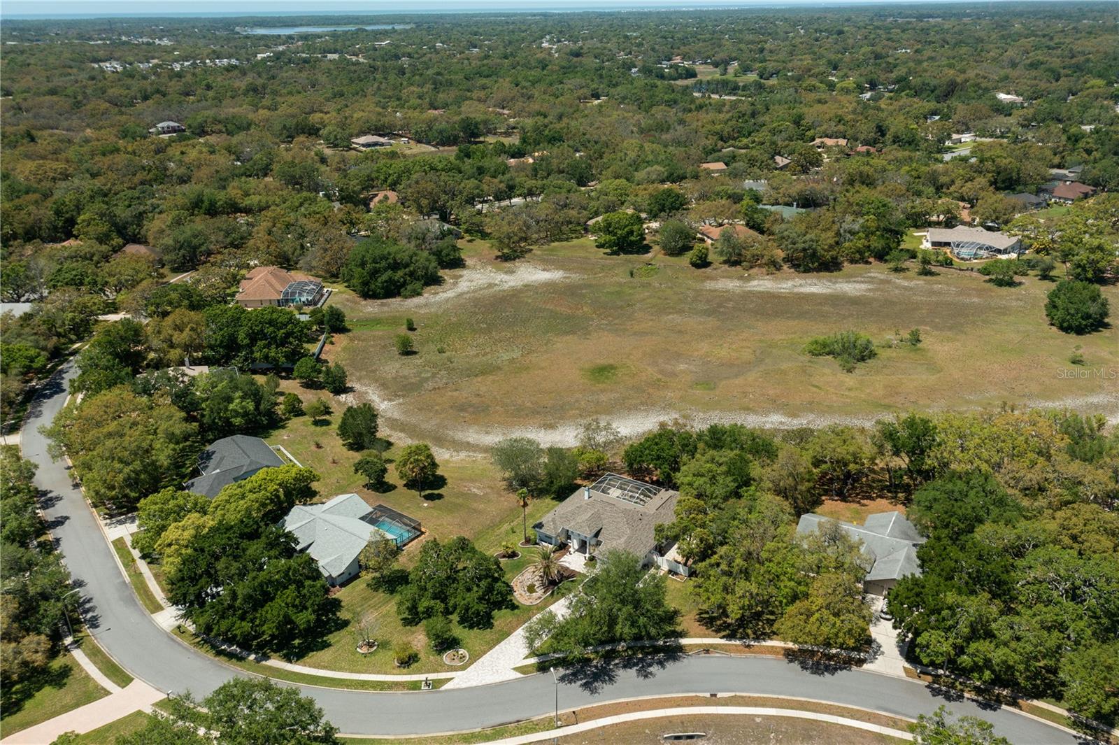 AUTUMN OAKS - Residential