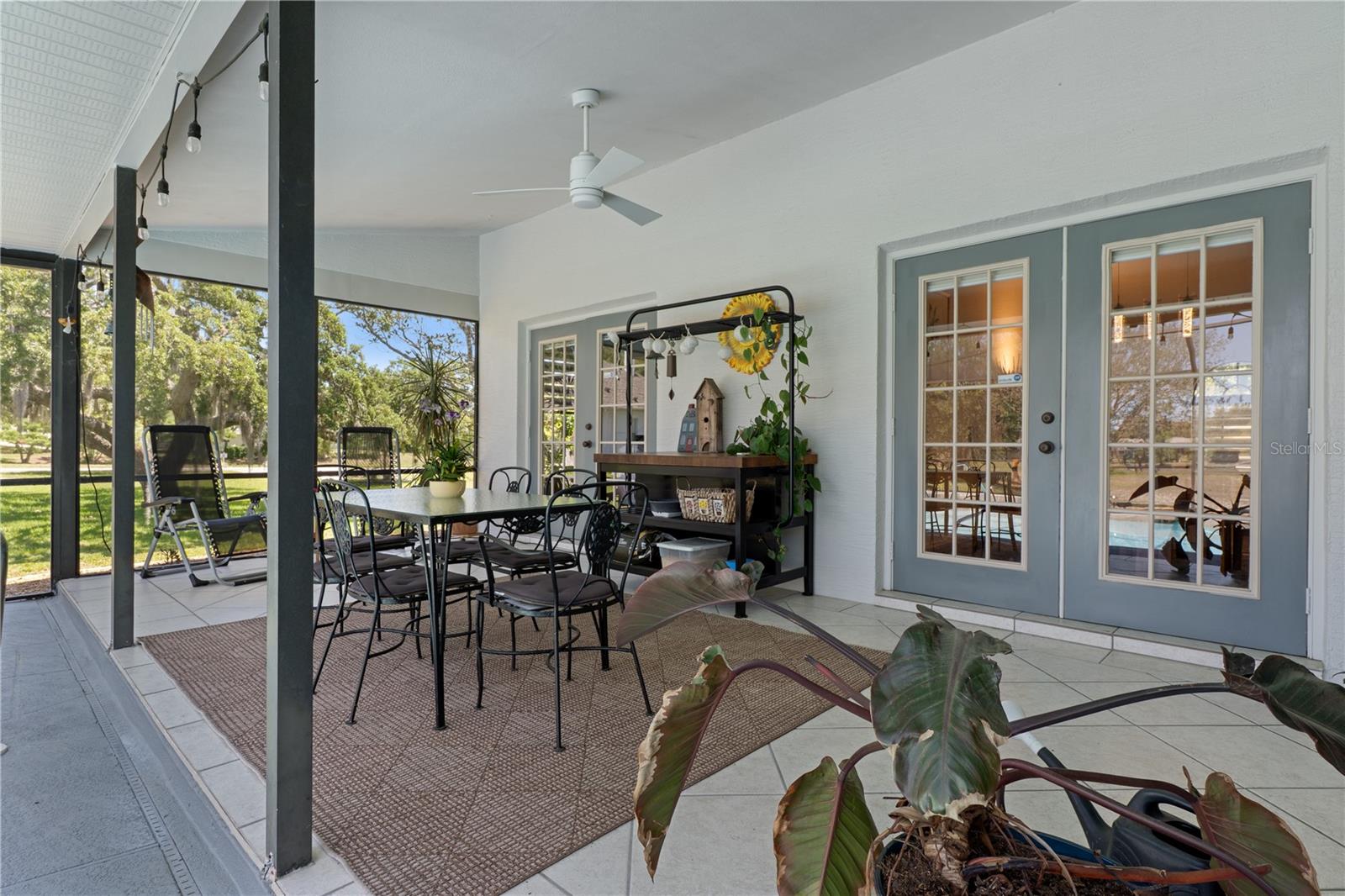 AUTUMN OAKS - Residential