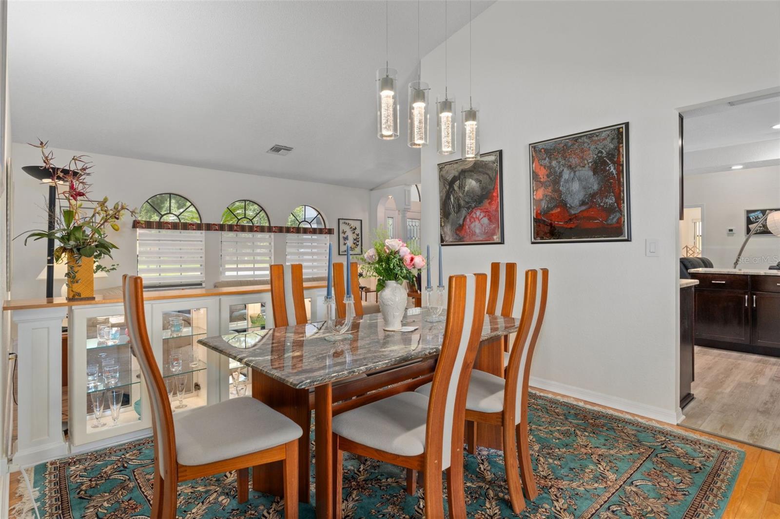 AUTUMN OAKS - Residential