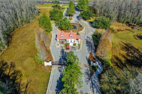 A home in LAND O LAKES