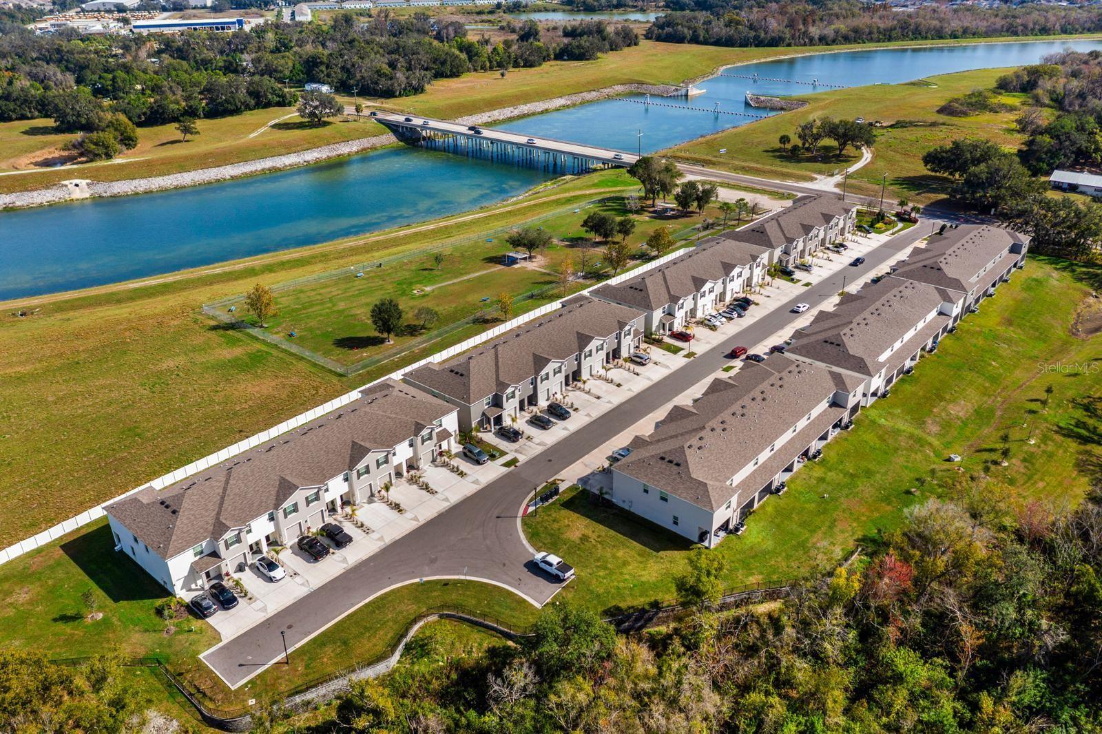 EASTHAVEN TWNHMS - Residential