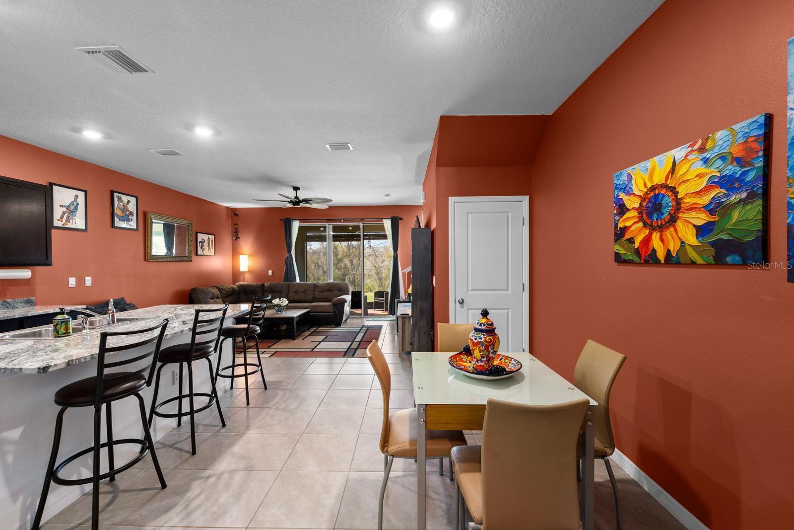 EASTHAVEN TWNHMS - Residential