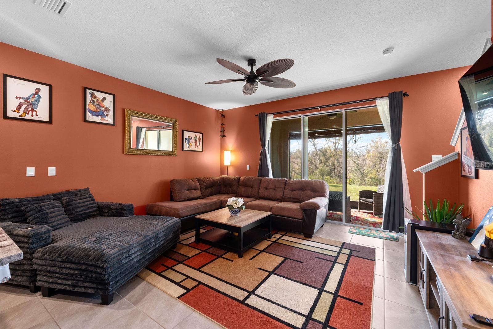 EASTHAVEN TWNHMS - Residential