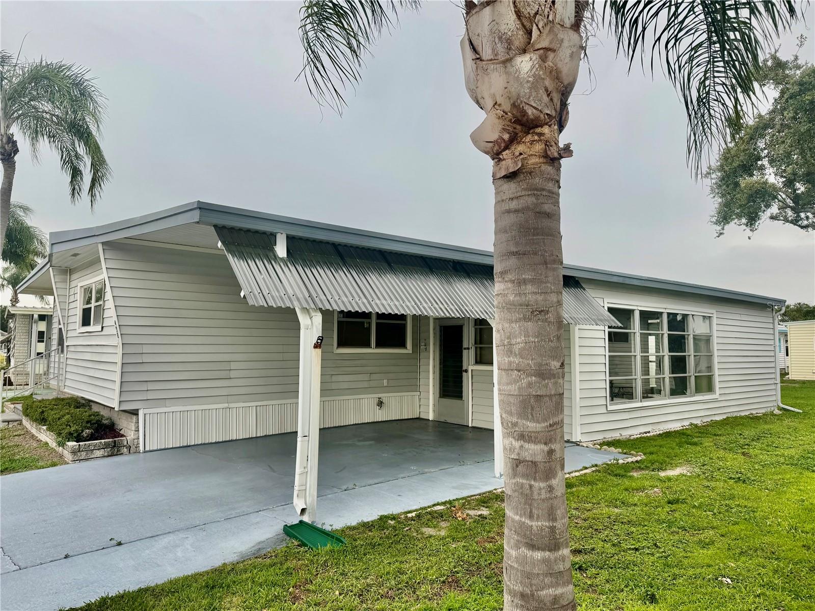 1100 BELCHER ROAD S 498