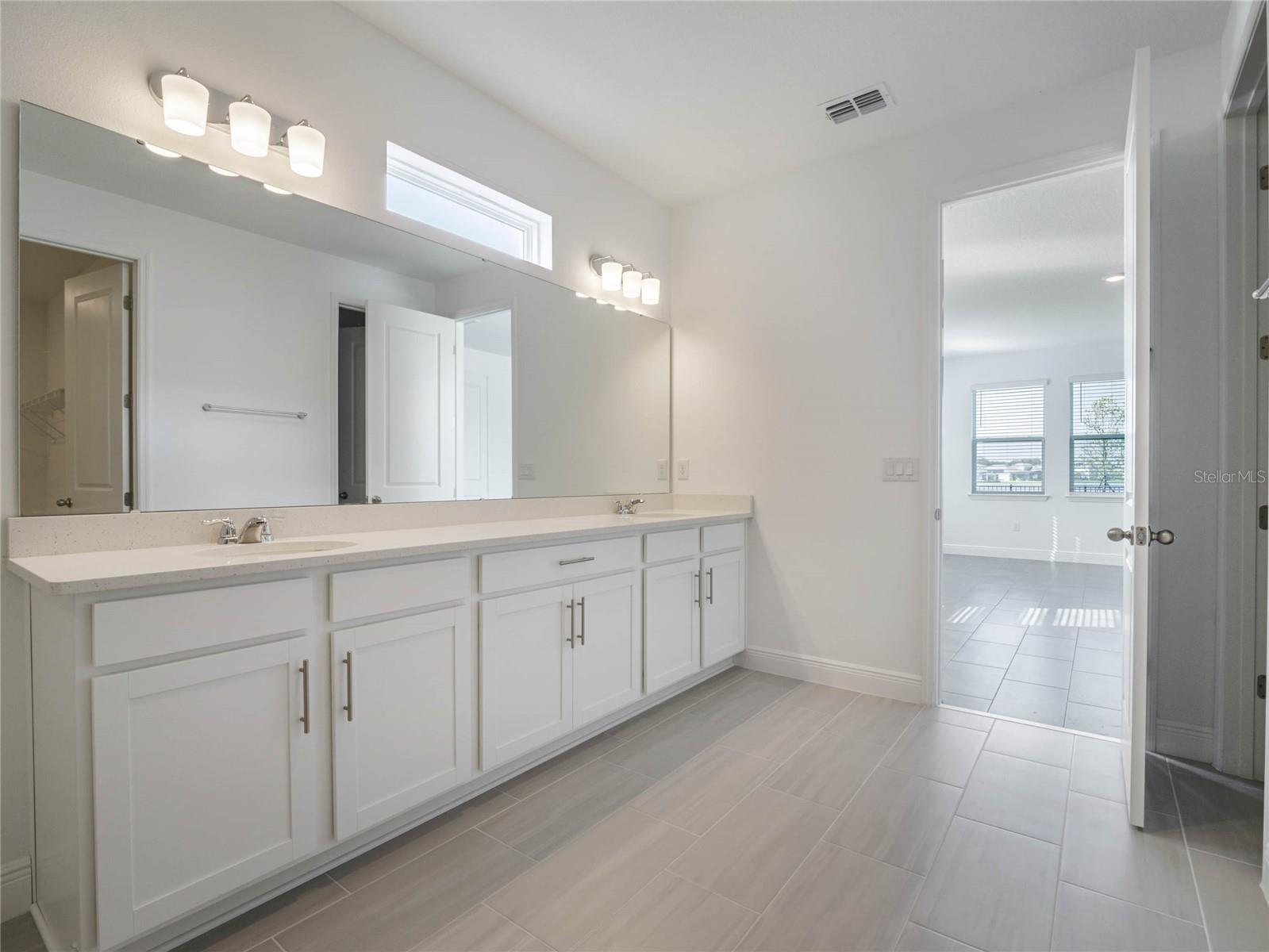POITRAS EAST N-7 - Residential Lease