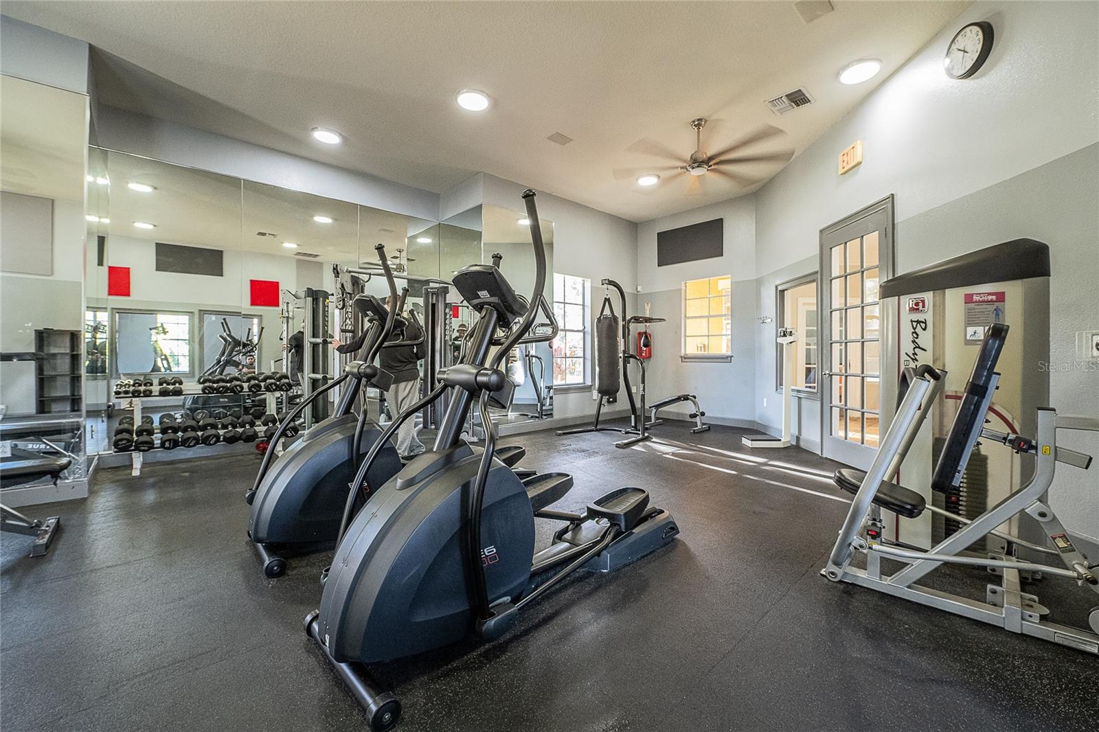 MIRABELLA - Residential