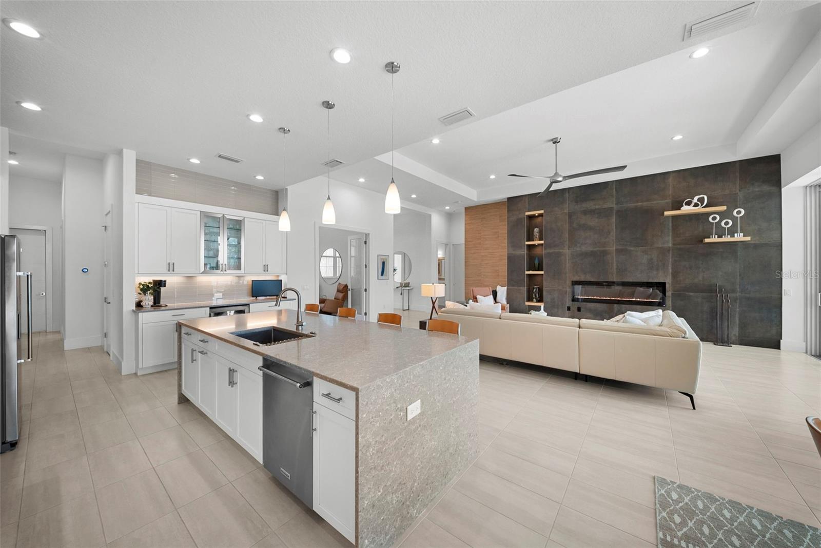 LAKE CLUB PH IV SUBPHASE A AKA GENOA - Residential