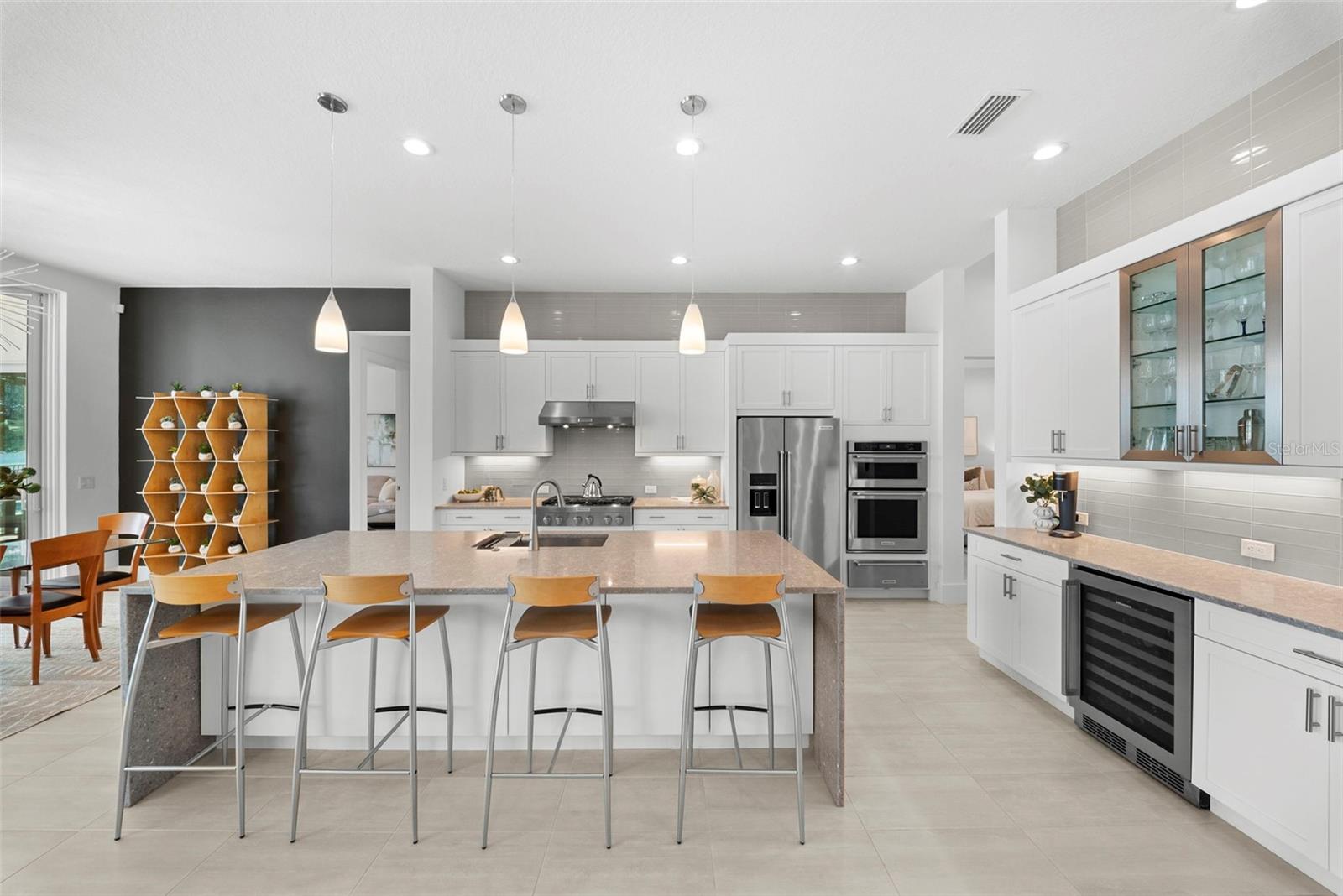 LAKE CLUB PH IV SUBPHASE A AKA GENOA - Residential