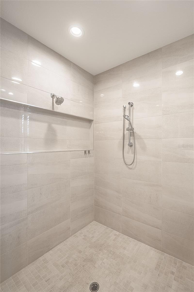 HERITAGE LAKES PH 02 - Residential