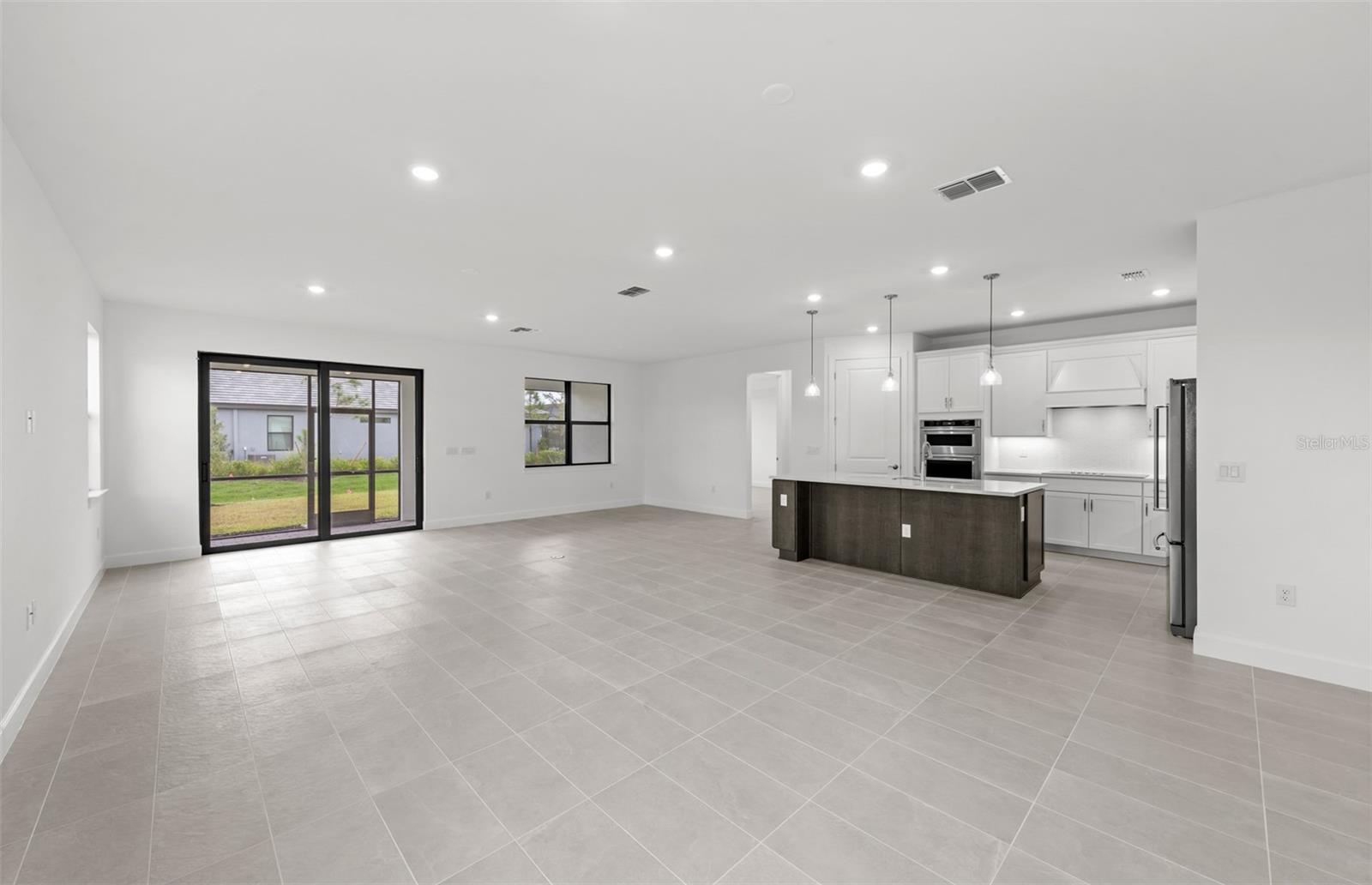 LAKESPUR WELLEN PARK - Residential