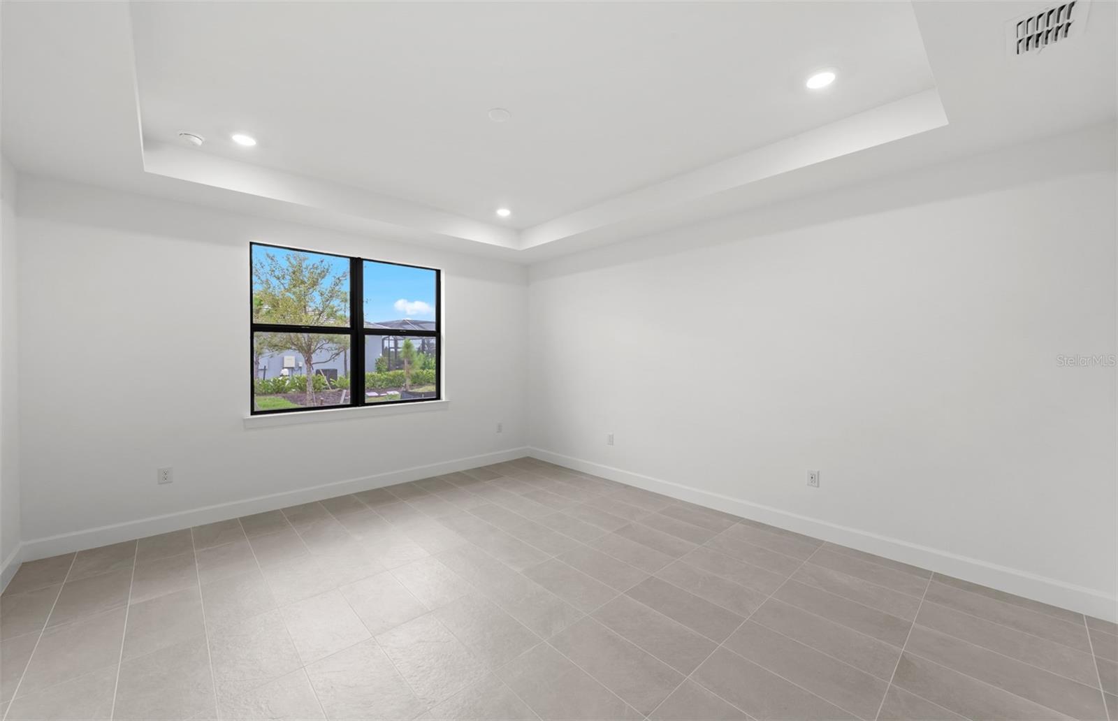 LAKESPUR WELLEN PARK - Residential
