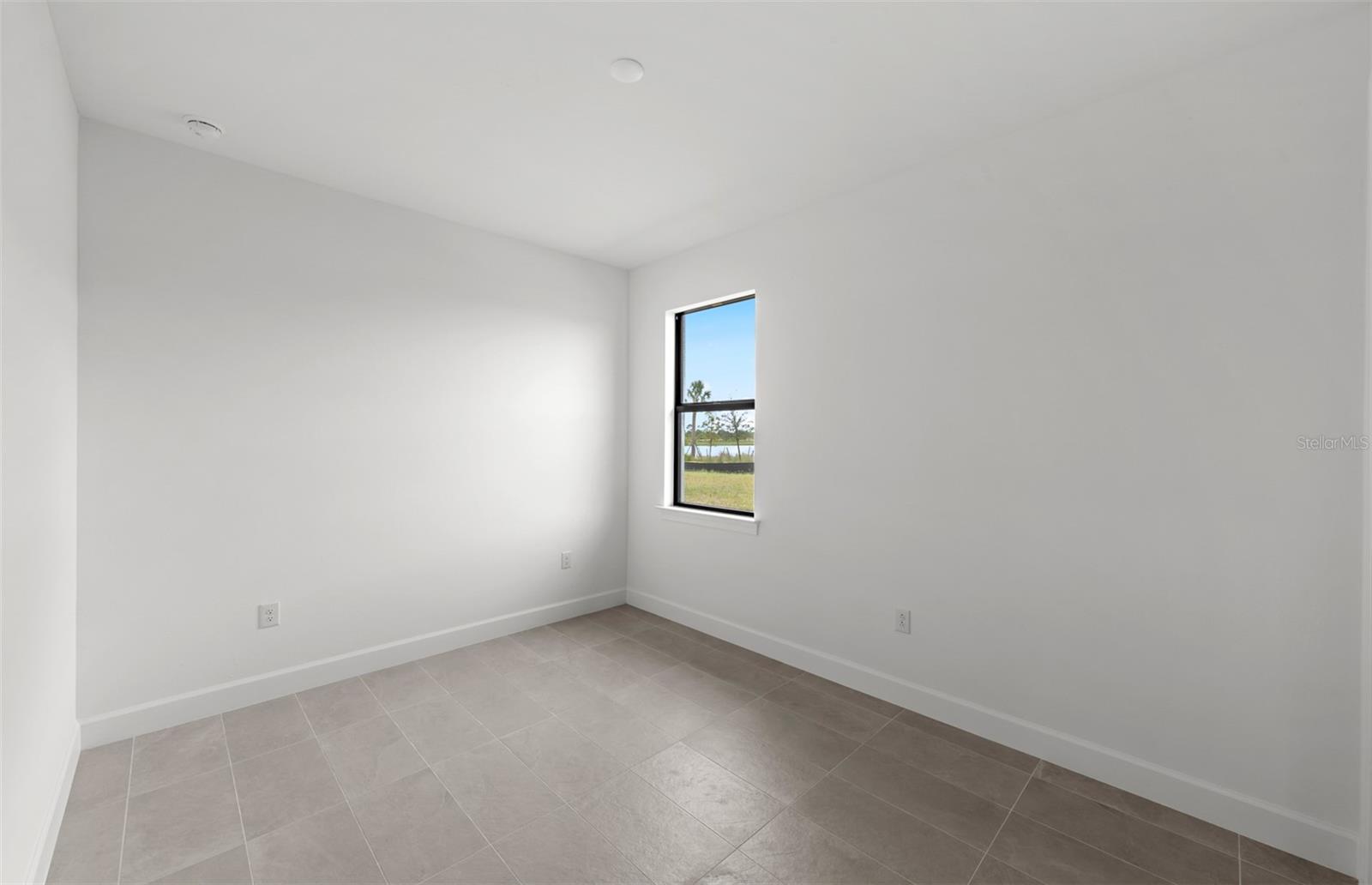 LAKESPUR WELLEN PARK - Residential