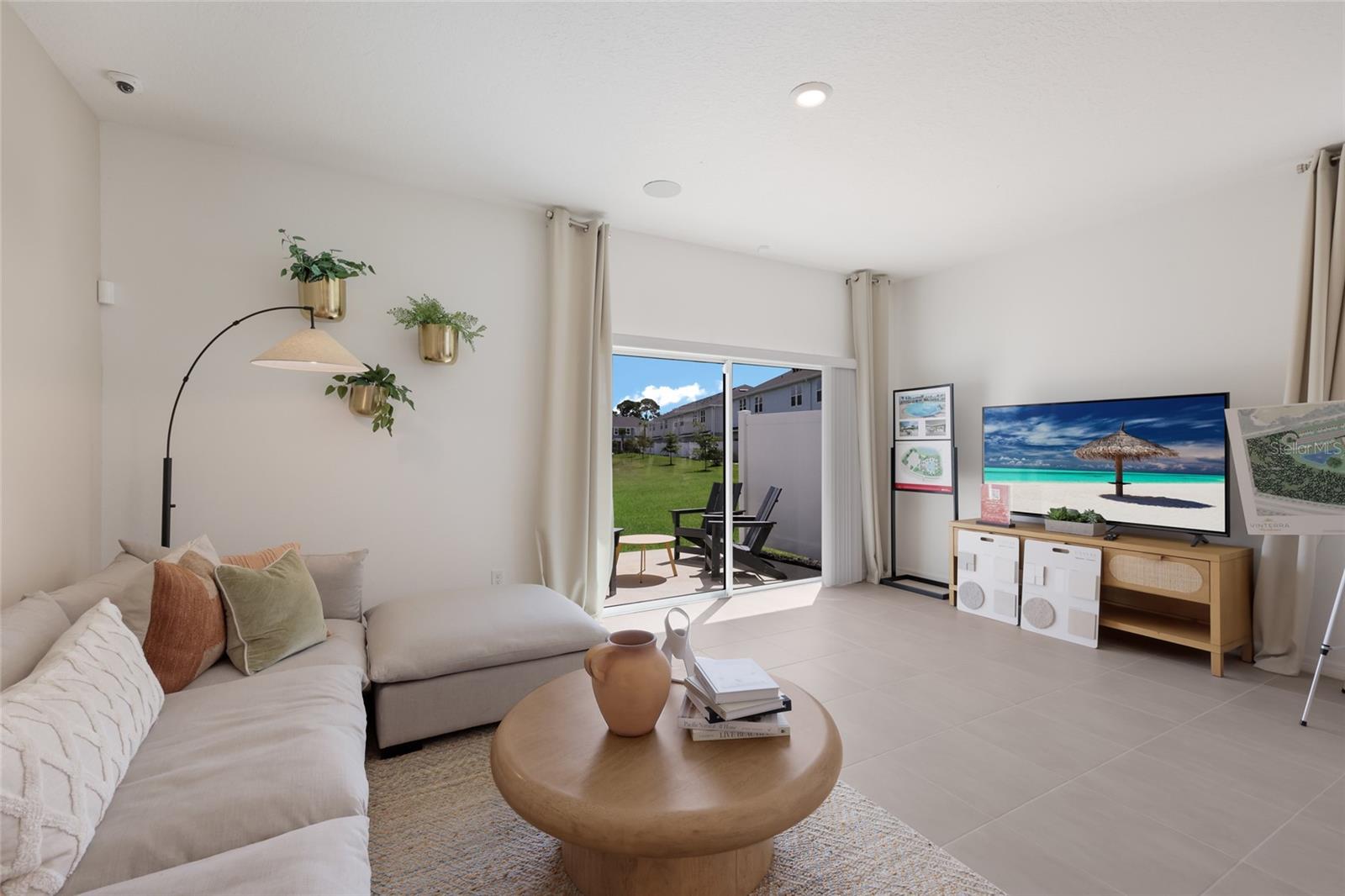 VINTERRA TOWNHOMES - Residential