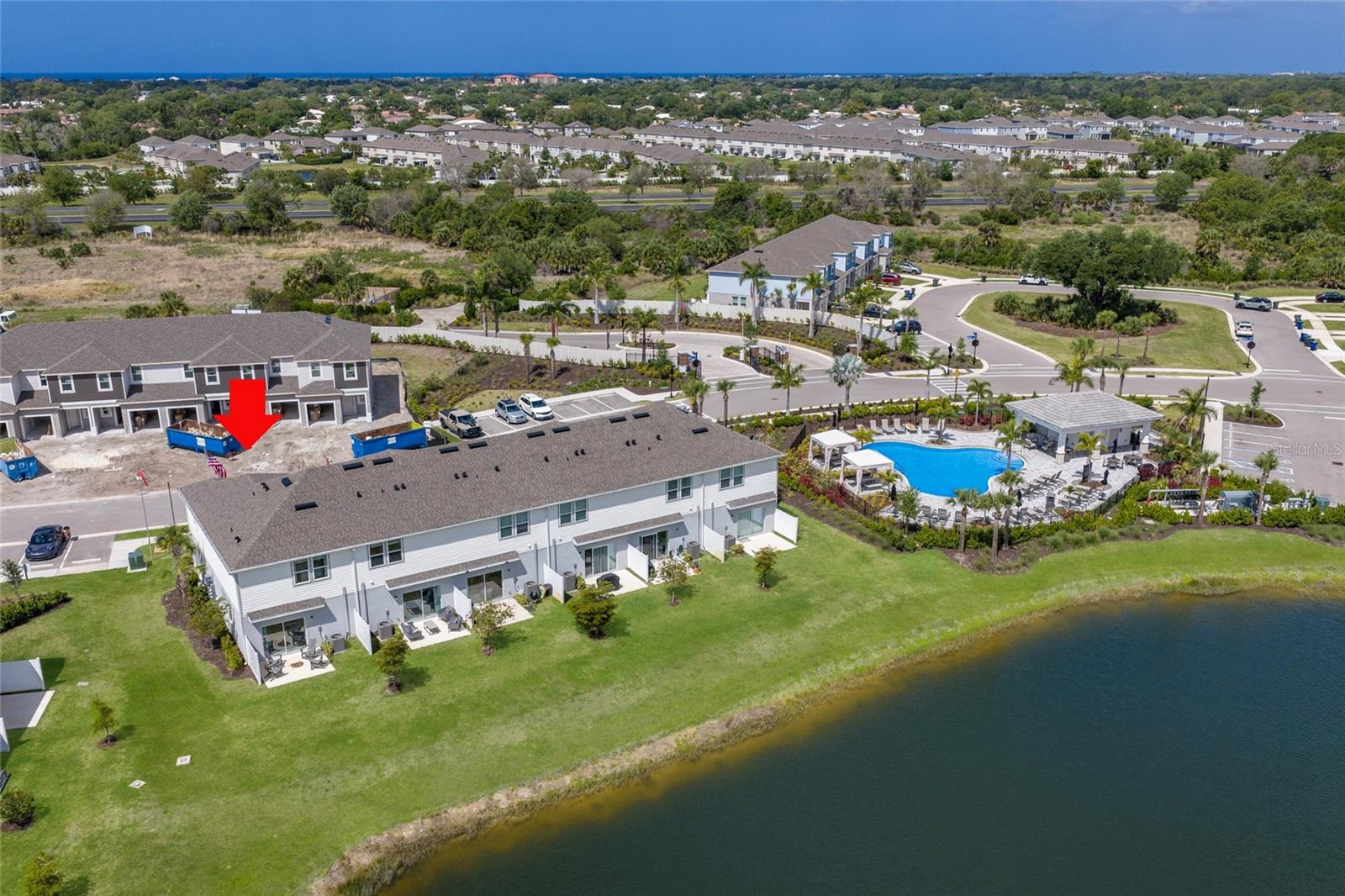 VINTERRA TOWNHOMES - Residential