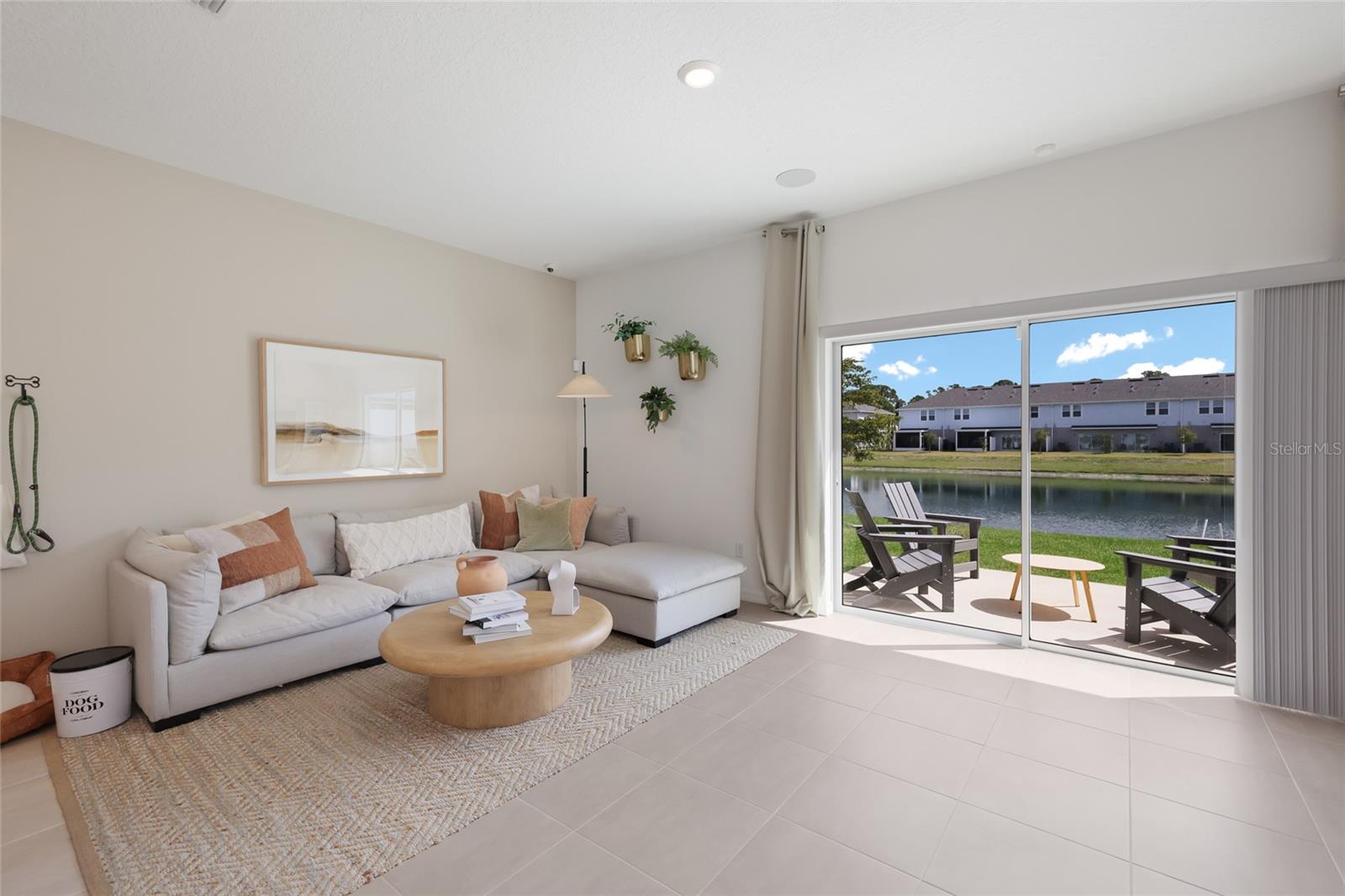 VINTERRA TOWNHOMES - Residential