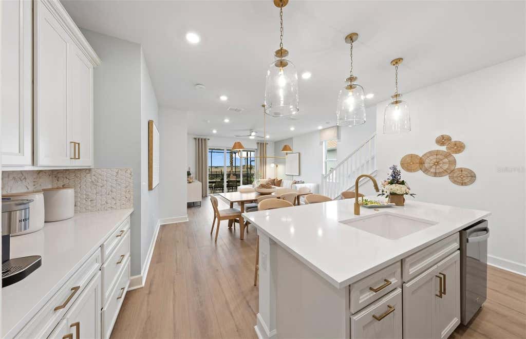 Photo of 320 Fishtail Place, Palm Coast, FL 32164 (MLS # G5116165)