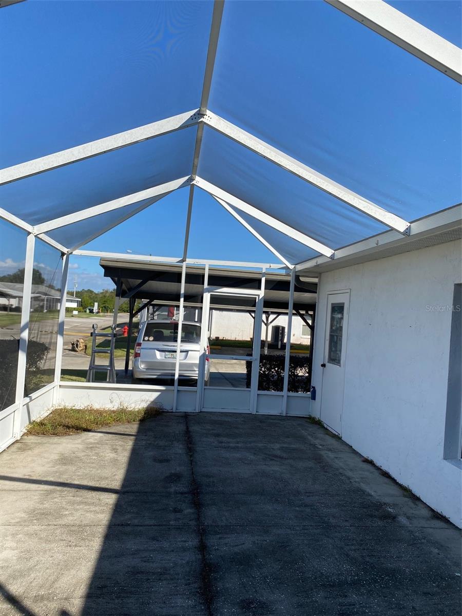 ROYAL OAK ESTATES FIFTH ADD - Residential Lease