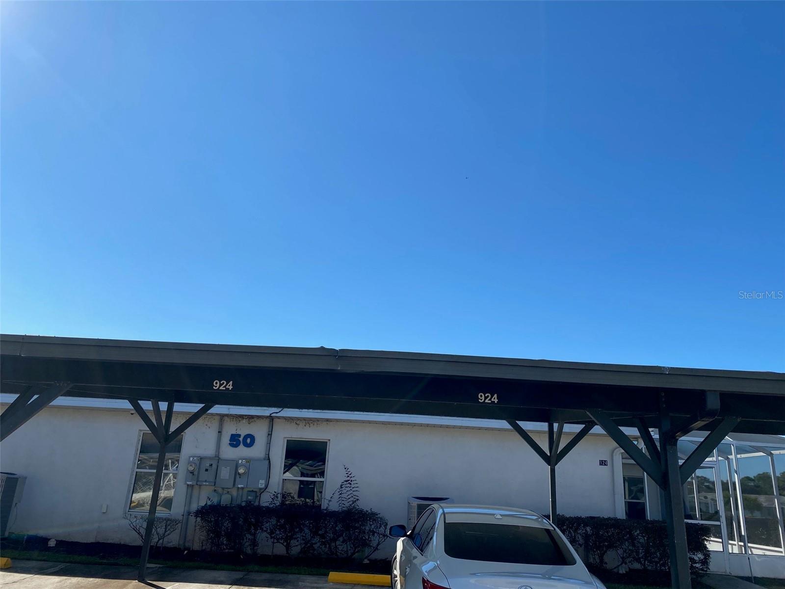 ROYAL OAK ESTATES FIFTH ADD - Residential Lease