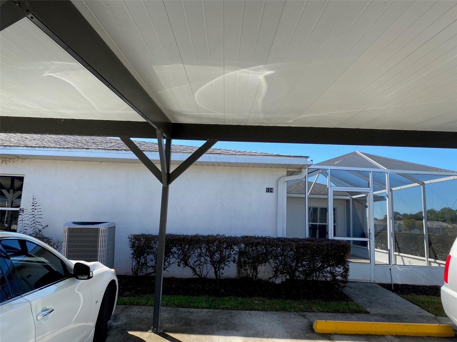 ROYAL OAK ESTATES FIFTH ADD - Residential Lease