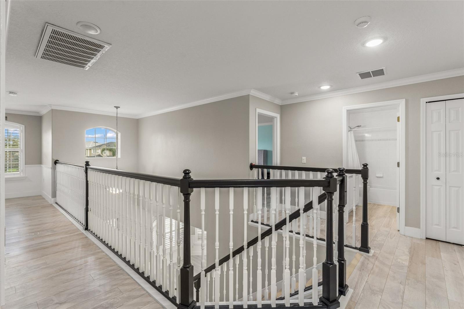 STONEYBROOK UN X1 - Residential Lease