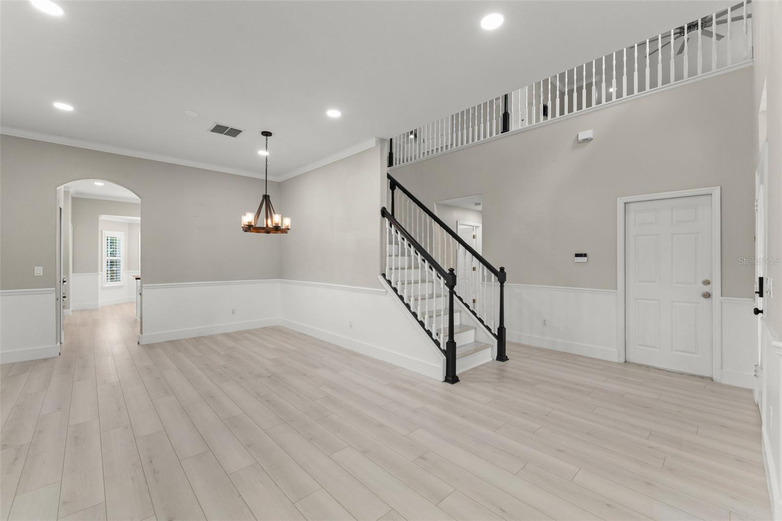 STONEYBROOK UN X1 - Residential Lease