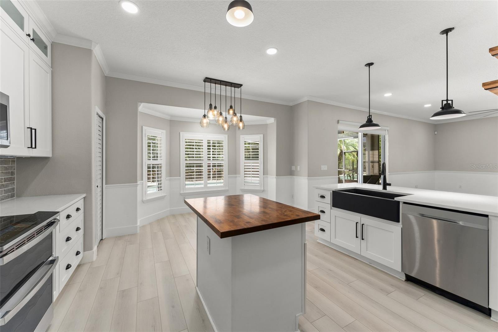 STONEYBROOK UN X1 - Residential Lease