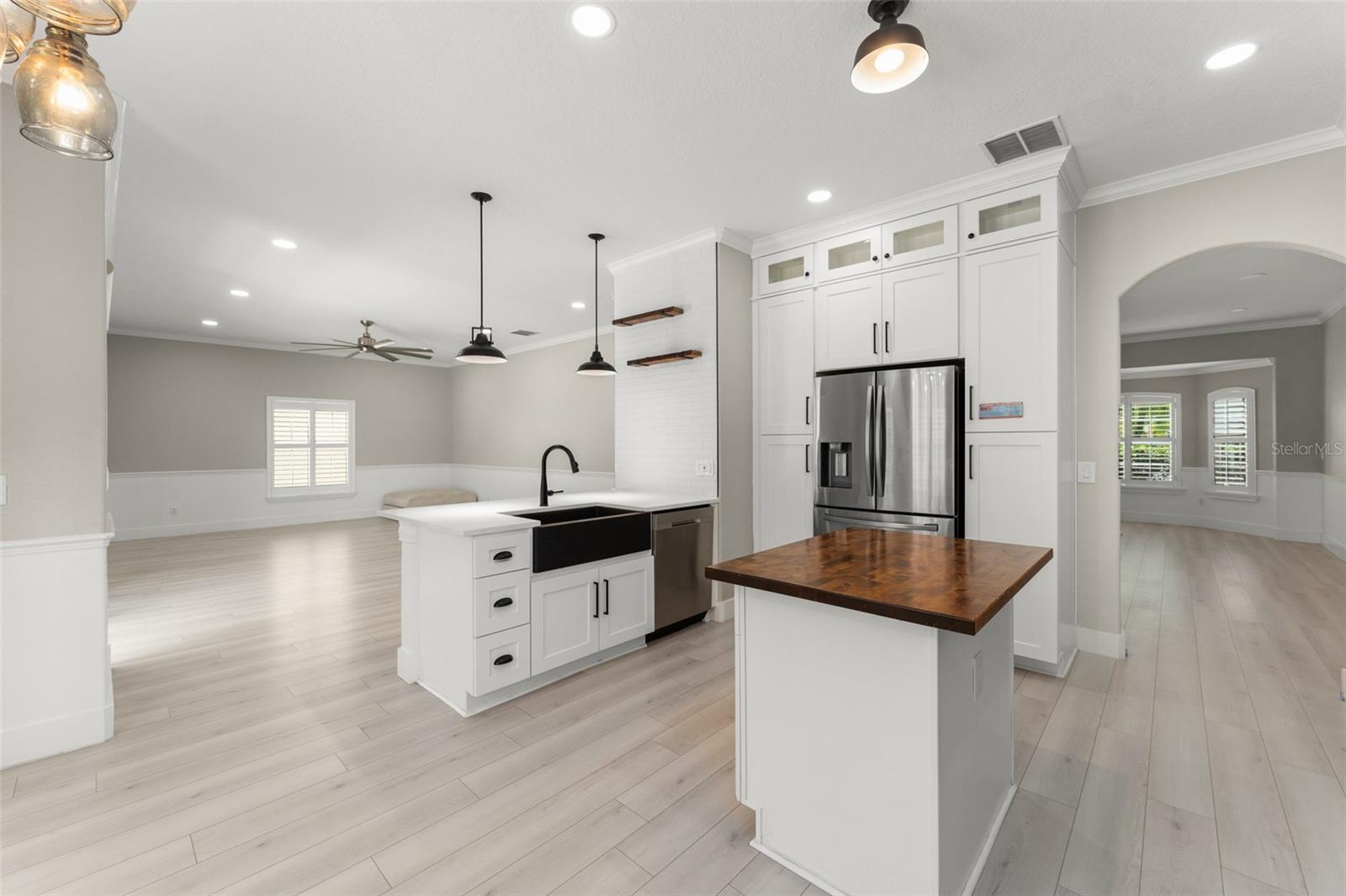 STONEYBROOK UN X1 - Residential Lease