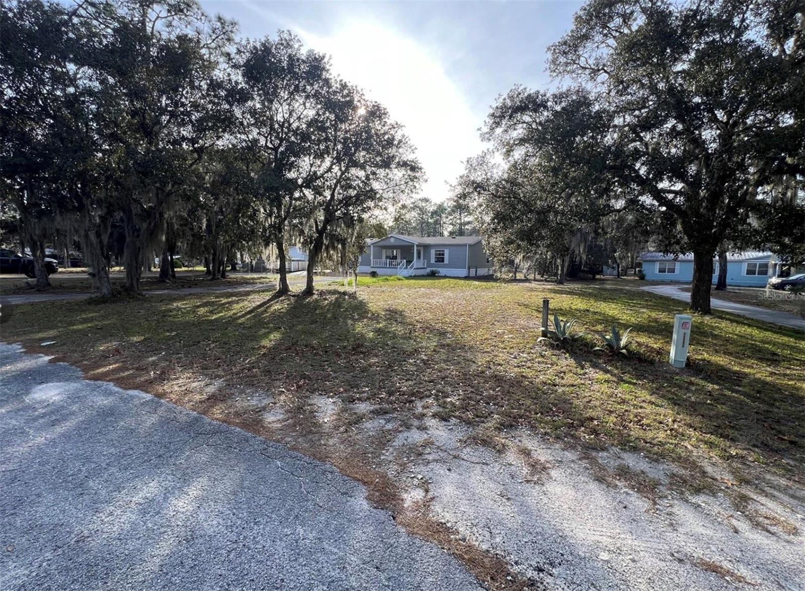 2042 S SUNWOOD POINT