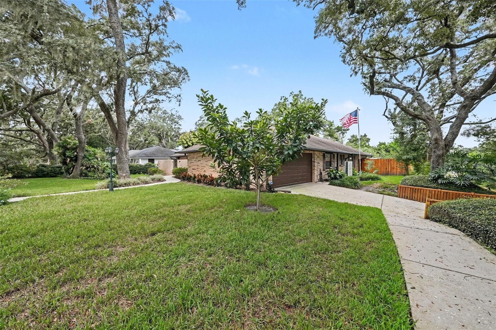 201 WILD OAK DRIVE
