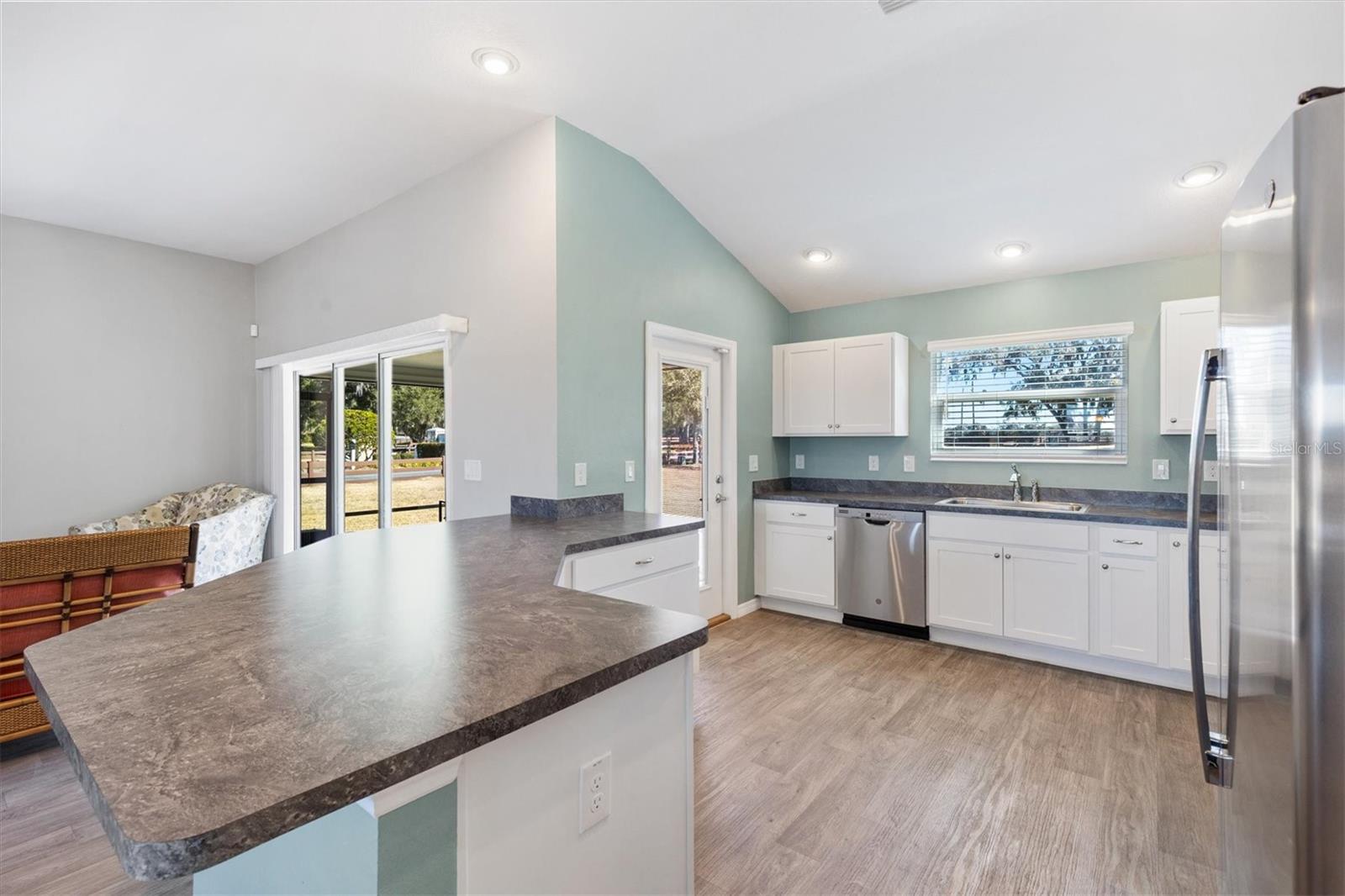 OXFORD OAKS PH 2 - Residential