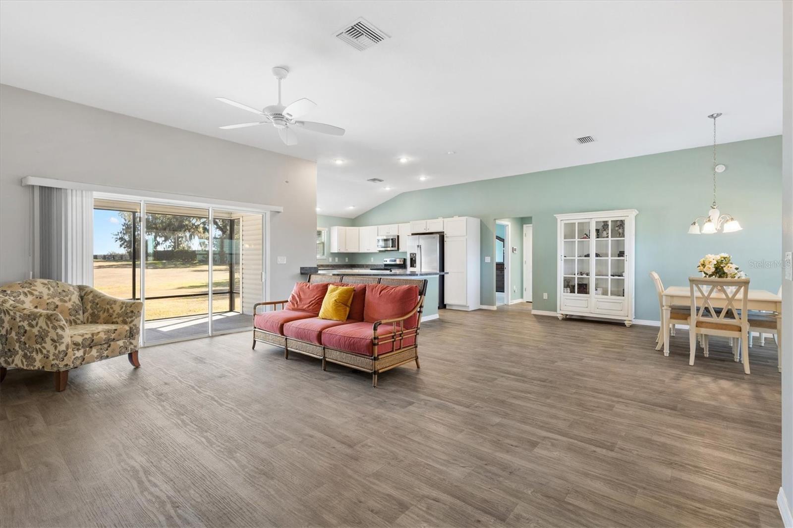 OXFORD OAKS PH 2 - Residential