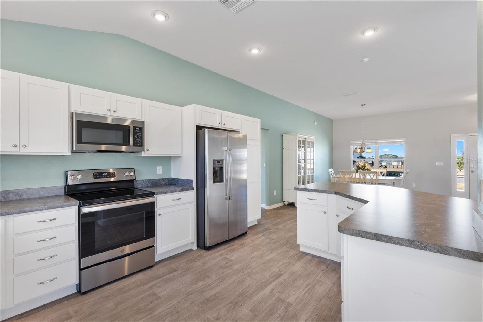 OXFORD OAKS PH 2 - Residential