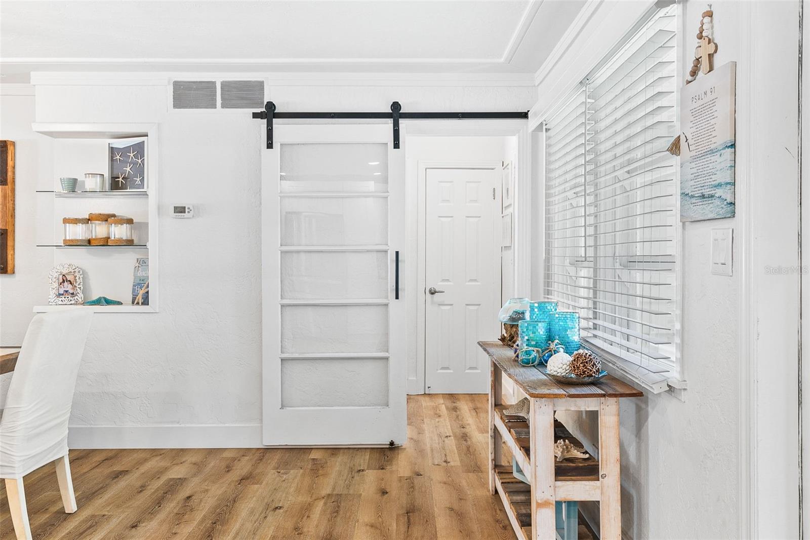 GREENWICH - Residential