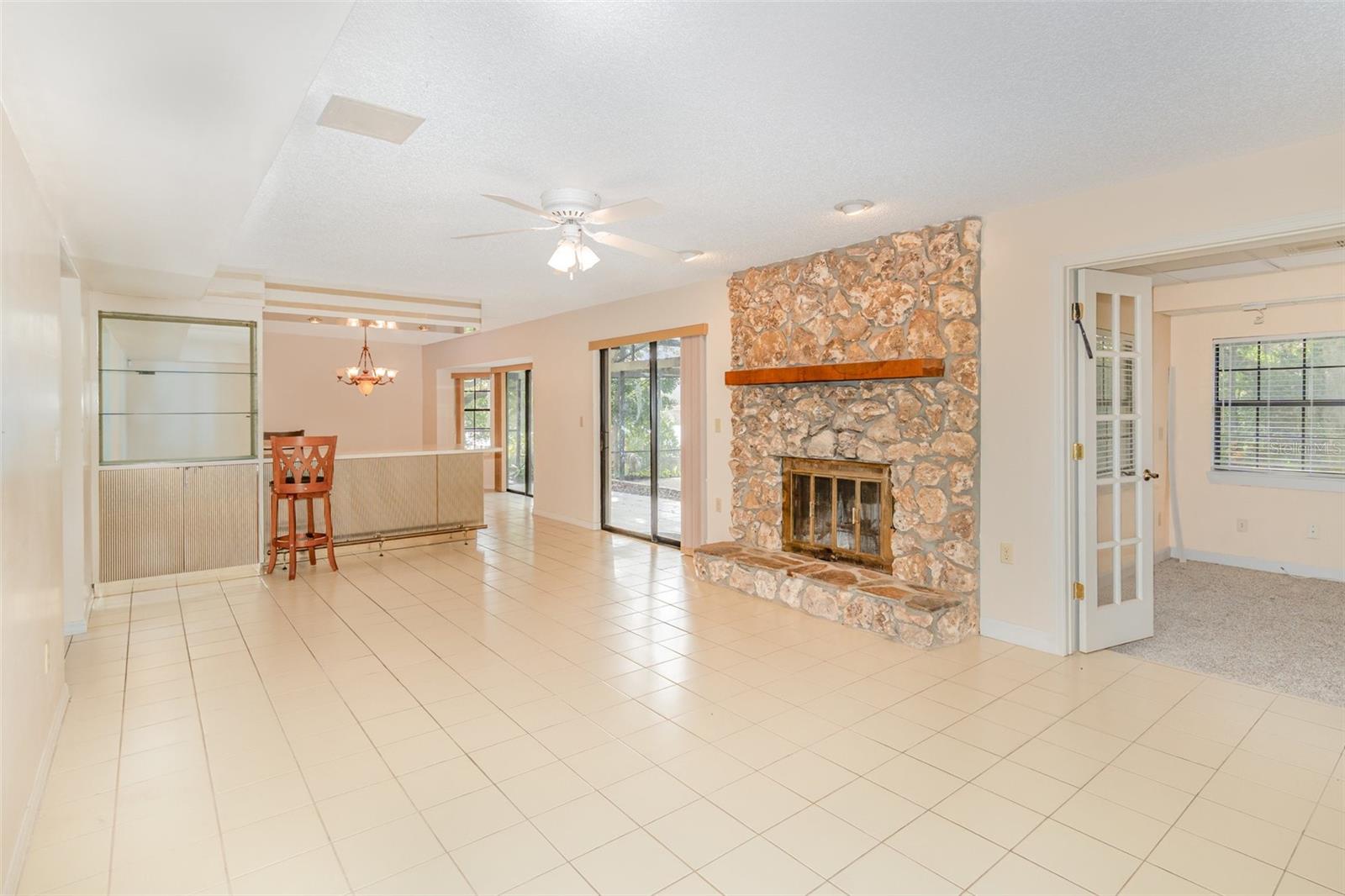 JENNIFER ESTATES - Residential