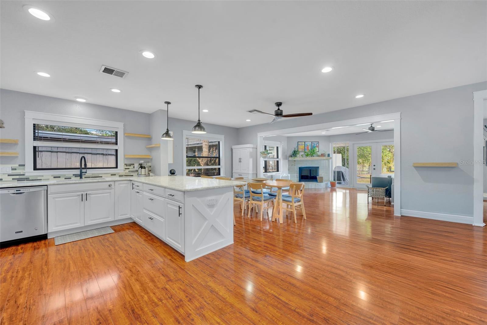 WELDONA REP - Residential Lease