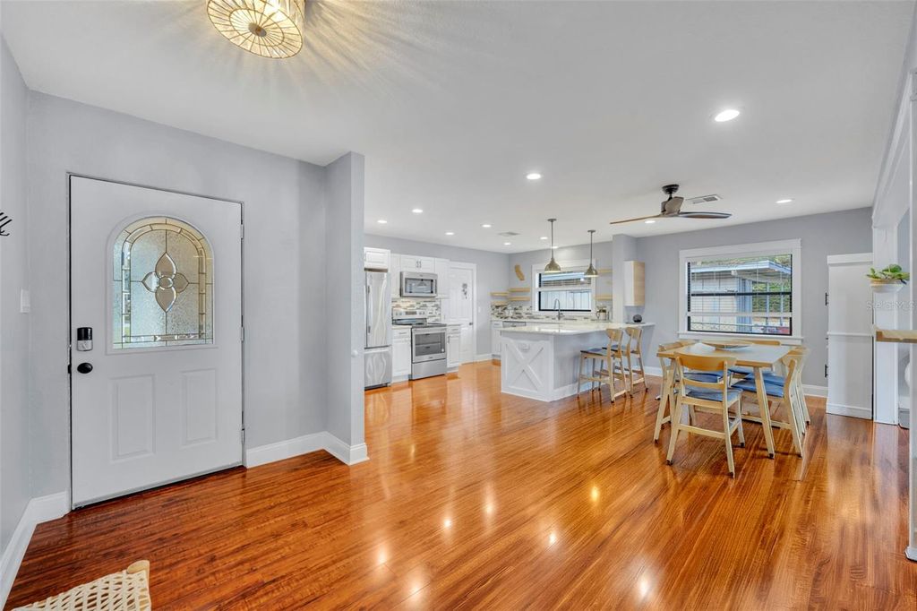 Photo of 1081 Lake Weldona Drive, Orlando, FL 32806 (MLS # O6394335)