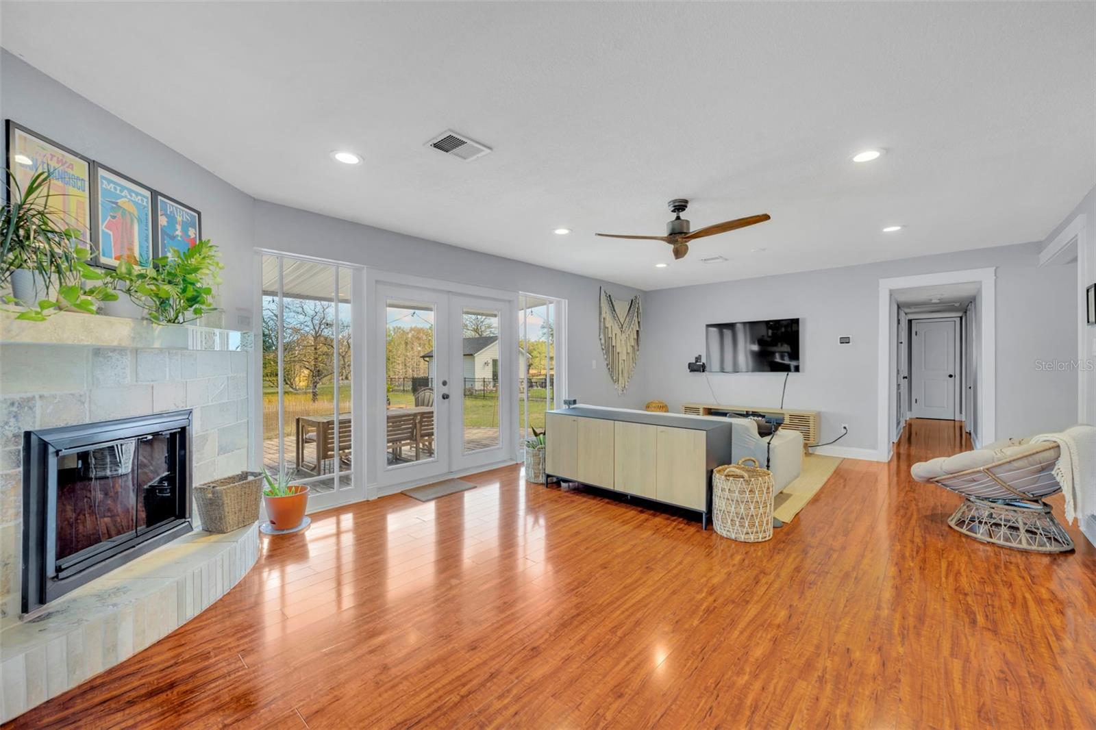 WELDONA REP - Residential Lease