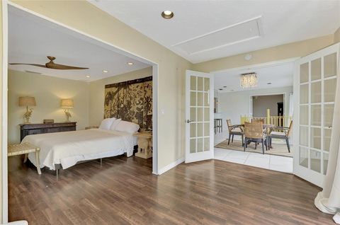 A home in SARASOTA
