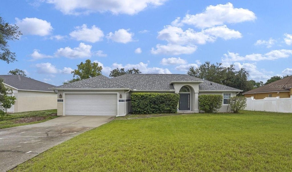Photo of 1725 Hernando Avenue, Deltona, FL 32725 (MLS # V4951722)