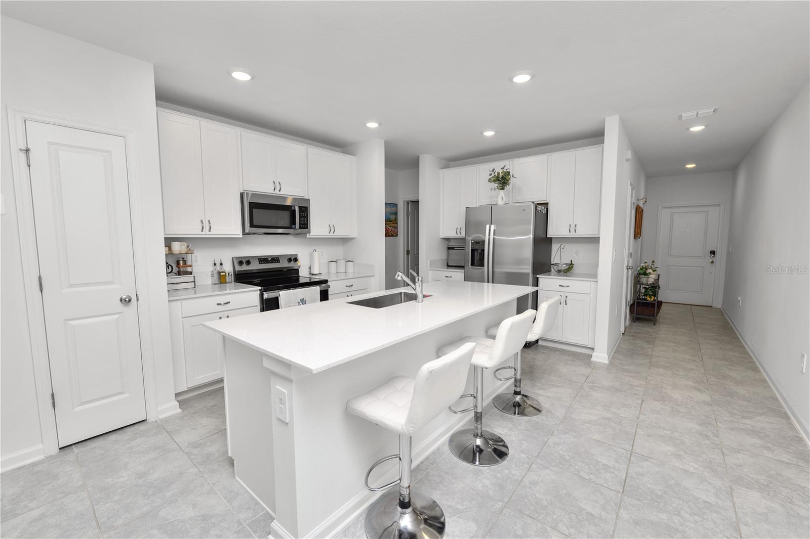 1740 WHITE WATER COURT