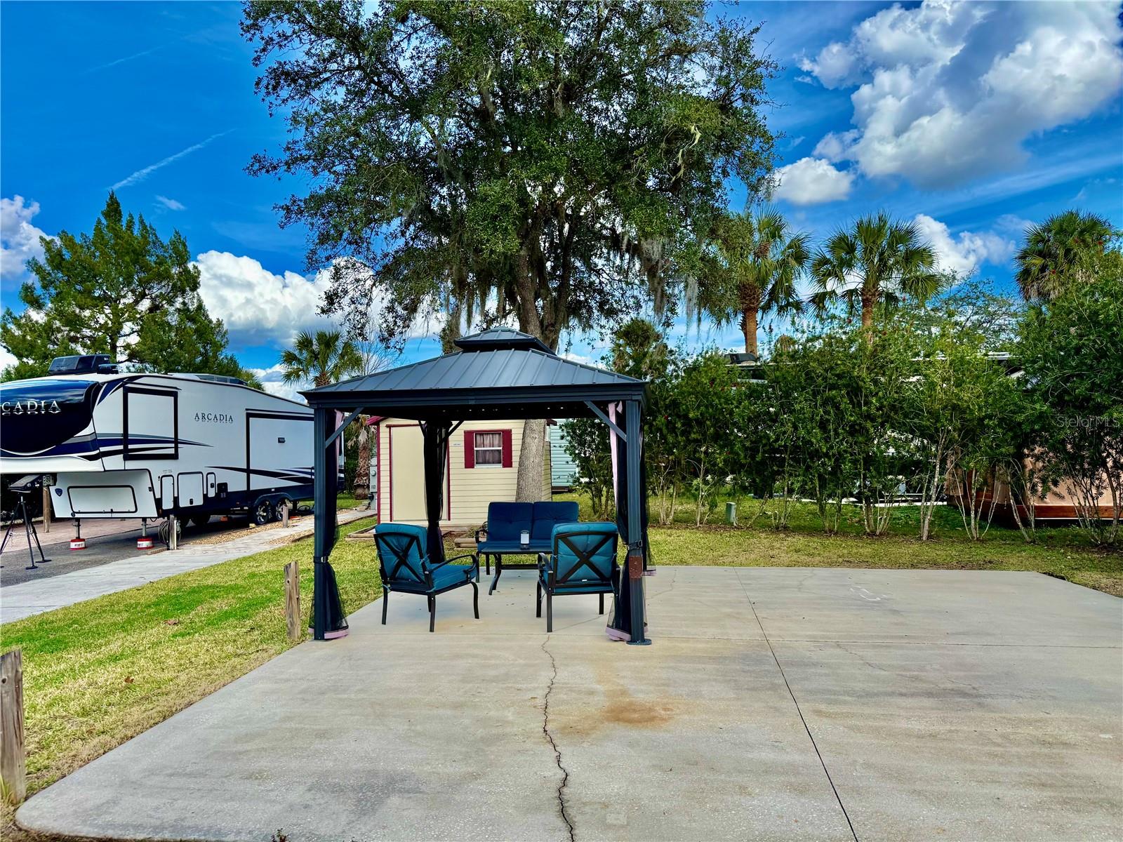 2915 NE 102ND AVENUE ROAD