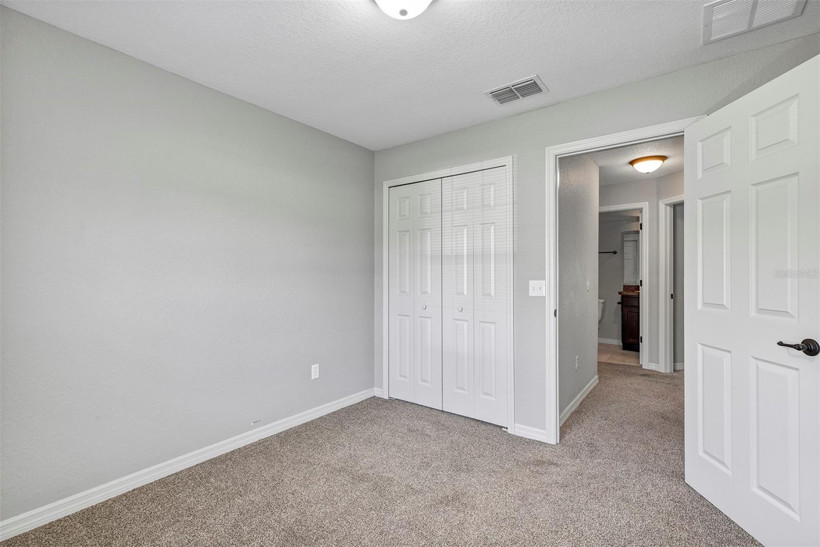 SEC 24 TWP 16 RGE 23 PLAT BOOK J PAGE 294 SILVER S - Residential Lease