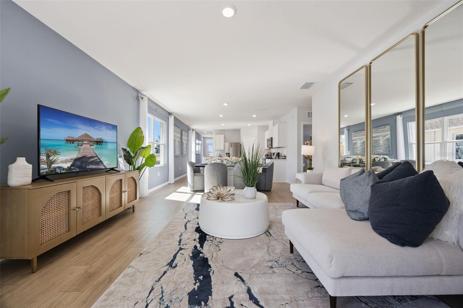 HARMONY WEST - Residential