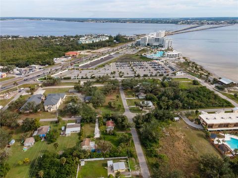 A home in PUNTA GORDA