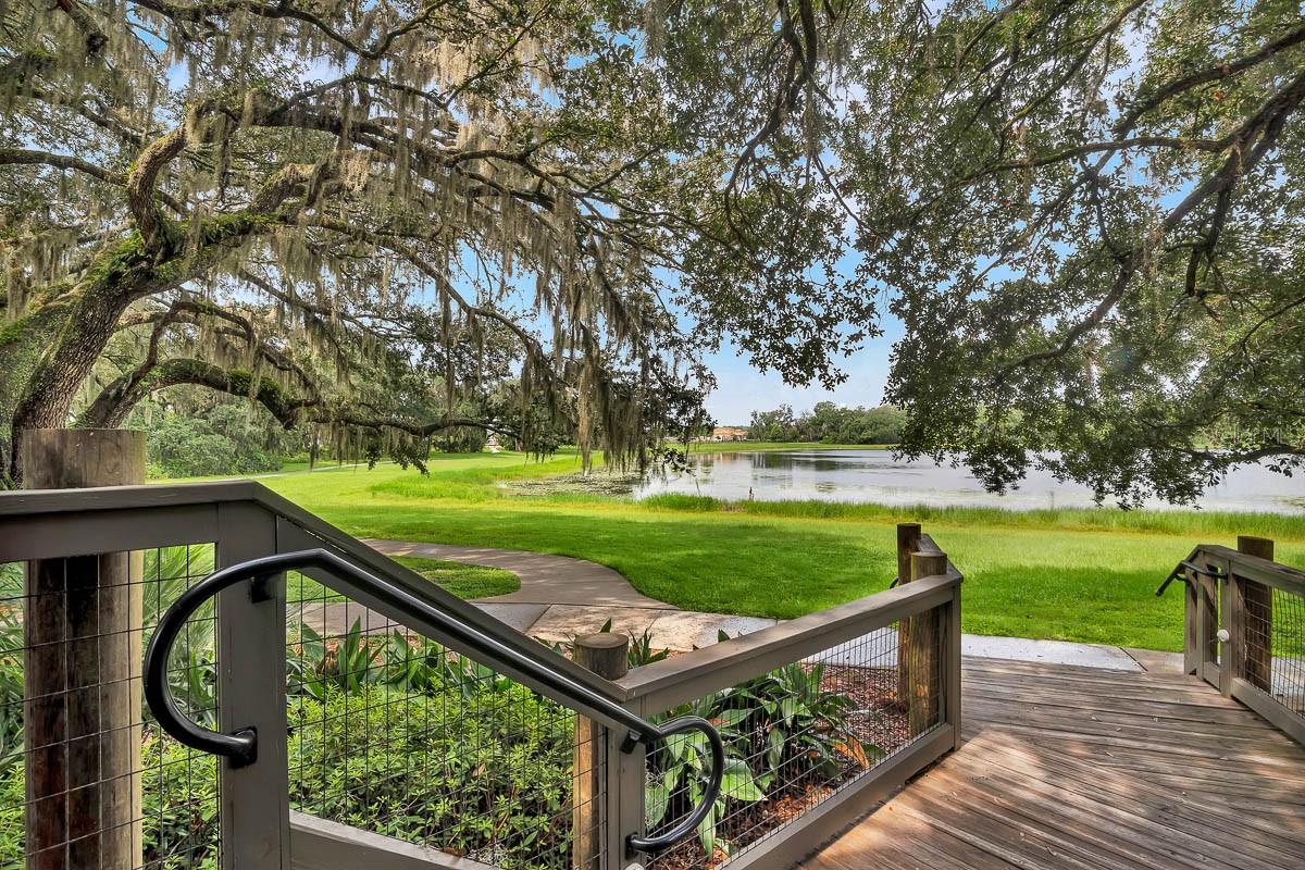 FISHHAWK RANCH WEST TWNHMS - Residential