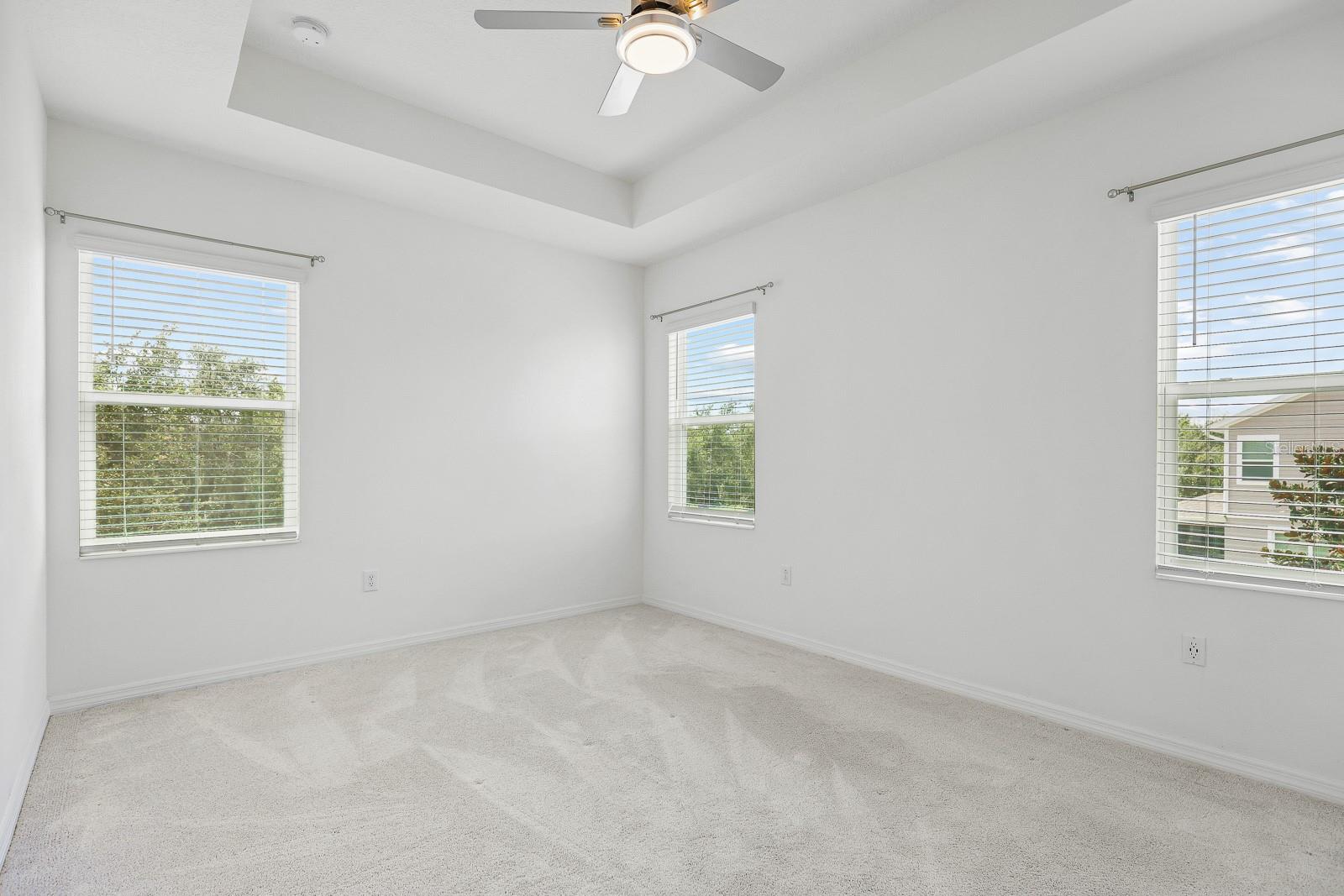 FISHHAWK RANCH WEST TWNHMS - Residential