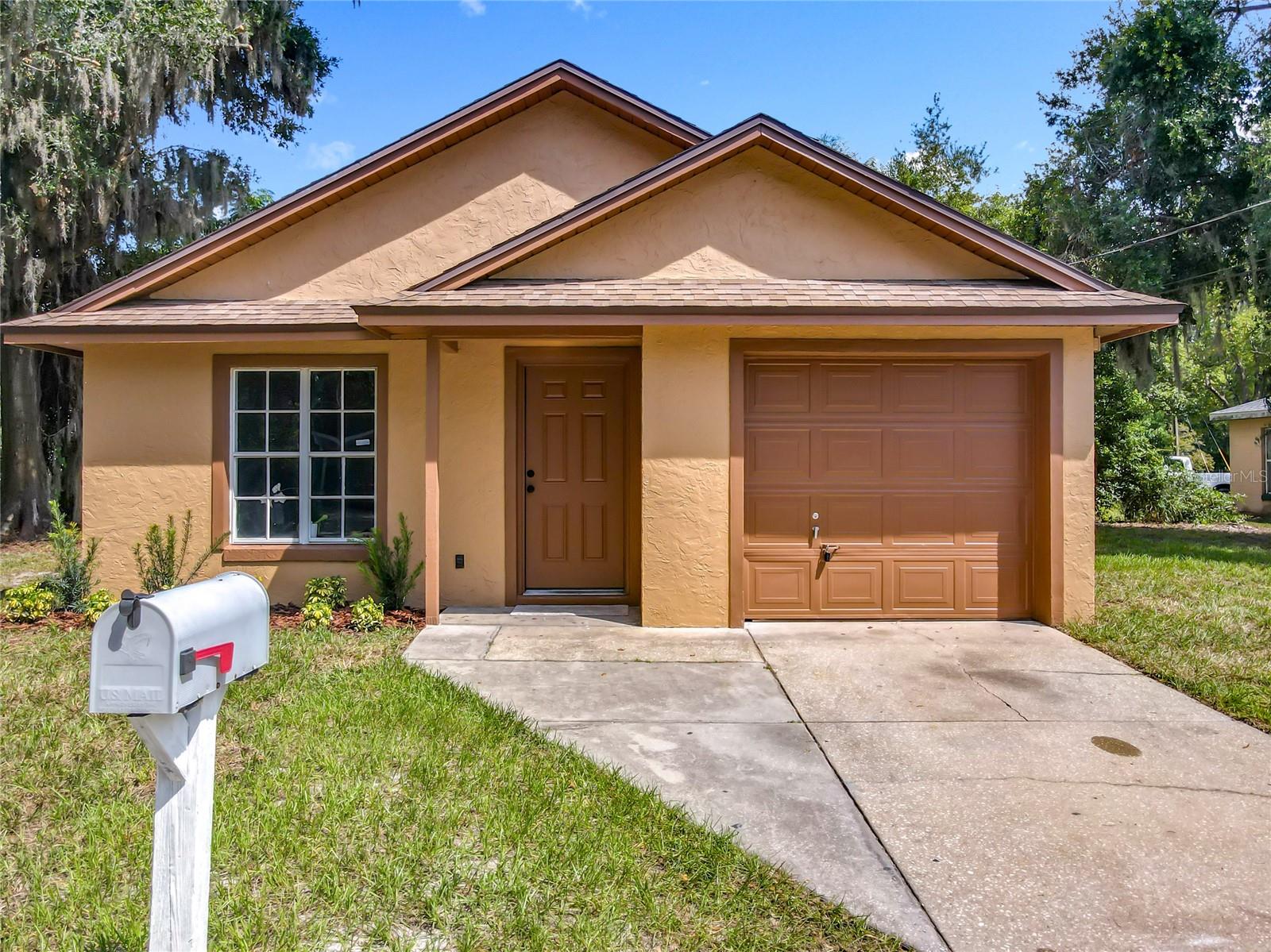 Welcome to this beautifully updated 3-bedroom, 2-bath home that blends modern style with everyday comfort. Step inside to find brand-new luxury vinyl plank flooring throughout, giving the home a fresh, seamless look. The kitchen is a showstopper with all-new cabinets, gleaming granite countertops, and stainless steel appliances, perfect for cooking and entertaining. Both bathrooms feature new cabinetry and elegant finishes, while the entire interior has been freshly painted for a move-in-ready feel. Additional upgrades and thoughtful touches make this home stand out. Conveniently located near schools, parks, shops, and restaurants, it’s also just minutes from the charming lakefront downtowns of Eustis and Mount Dora, where you can enjoy dining, entertainment, and community events. This home offers the ideal mix of comfort, convenience, and style—don’t miss the chance to make it yours!