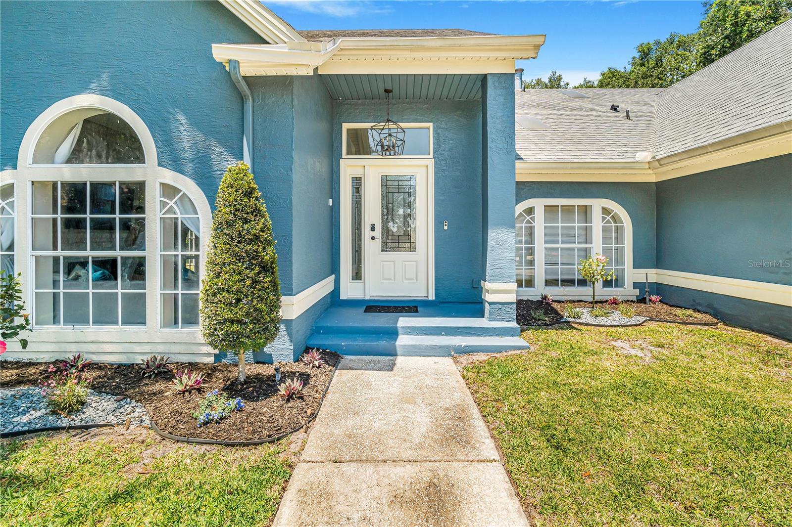 7838 ROLLINGRIDGE COURT
